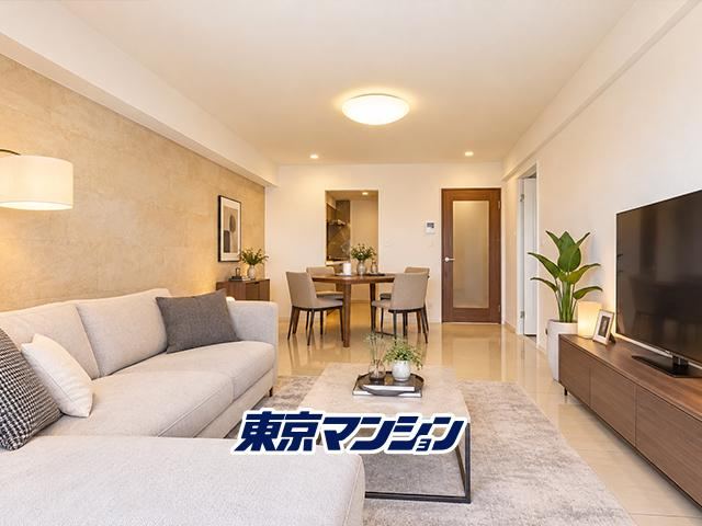 1LDK apartment in Shinjuku Ward, Tokyo - Photo 1