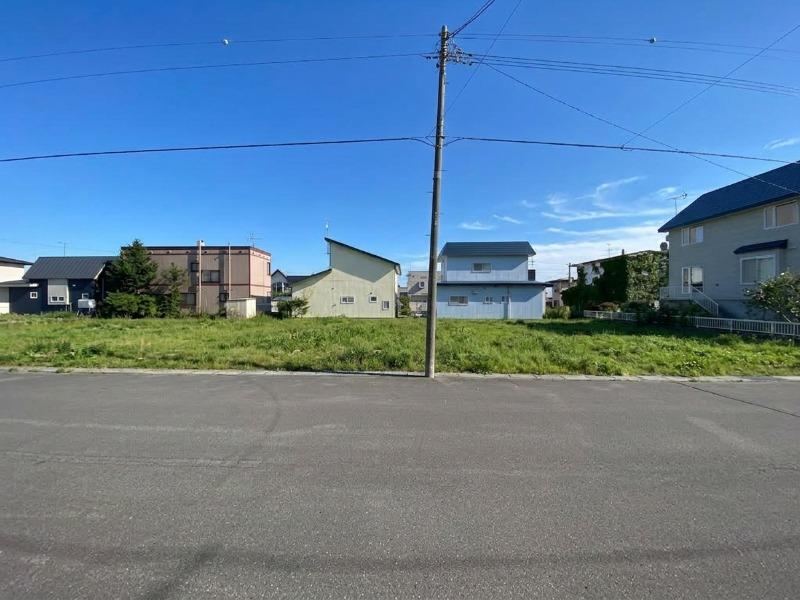 870 m² land in Hakodate, Hokkaido - Photo 1