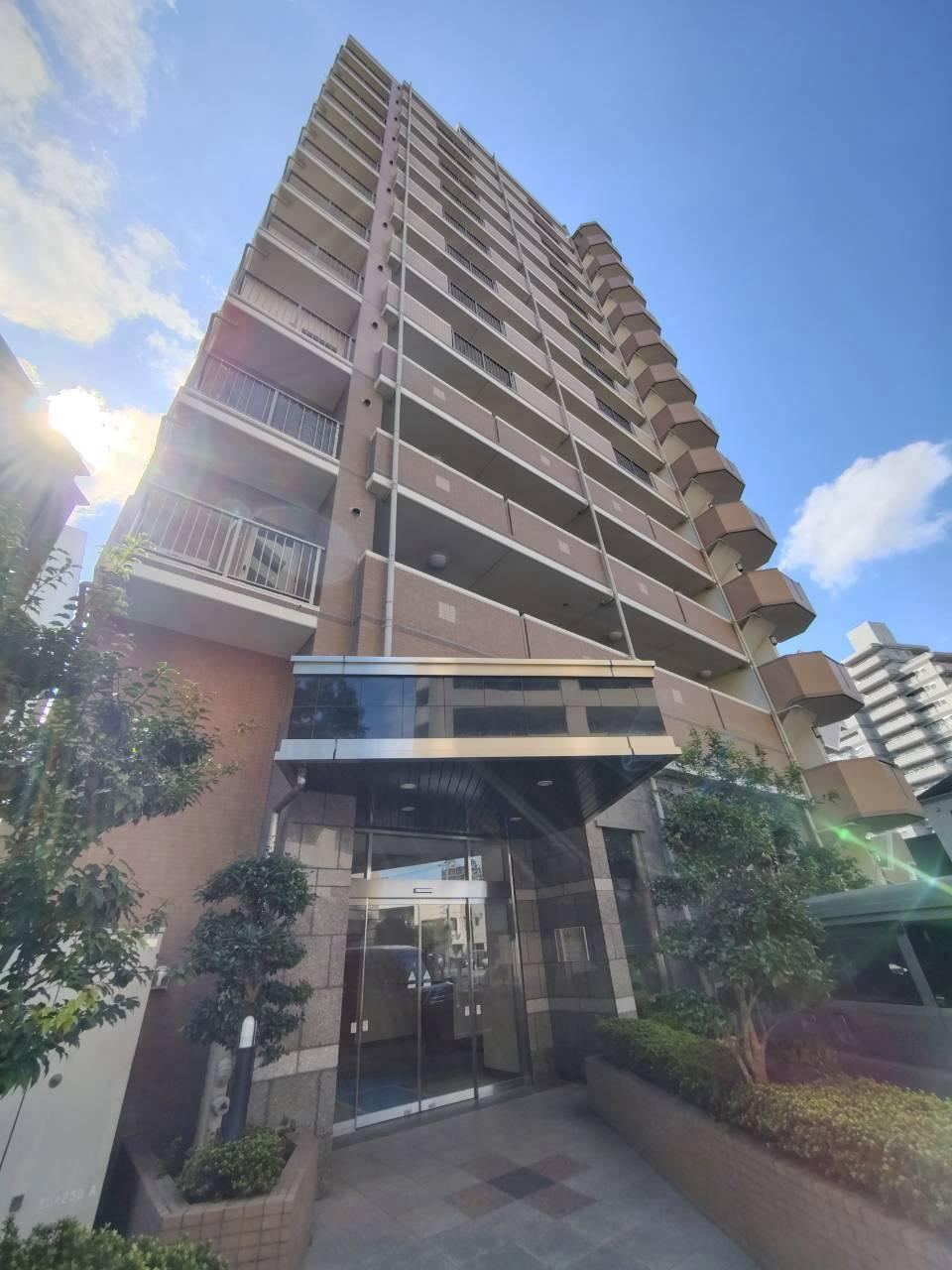 4LDK apartment in Takasaki, Gunma - Photo 1