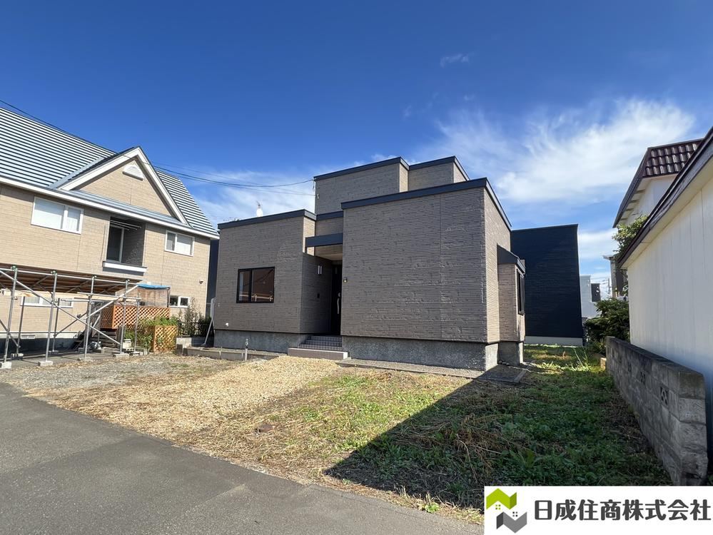 3LDK+S house in Higashi Ward, Sapporo, Hokkaido - Photo 1