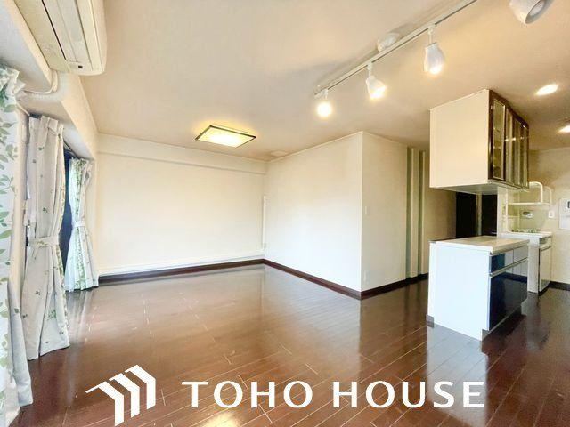 2LDK apartment in Naka Ward, Nagoya, Aichi - Photo 1