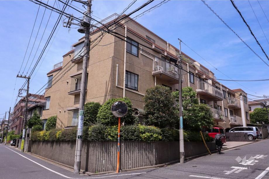 3LDK apartment in Setagaya Ward, Tokyo - Photo 1