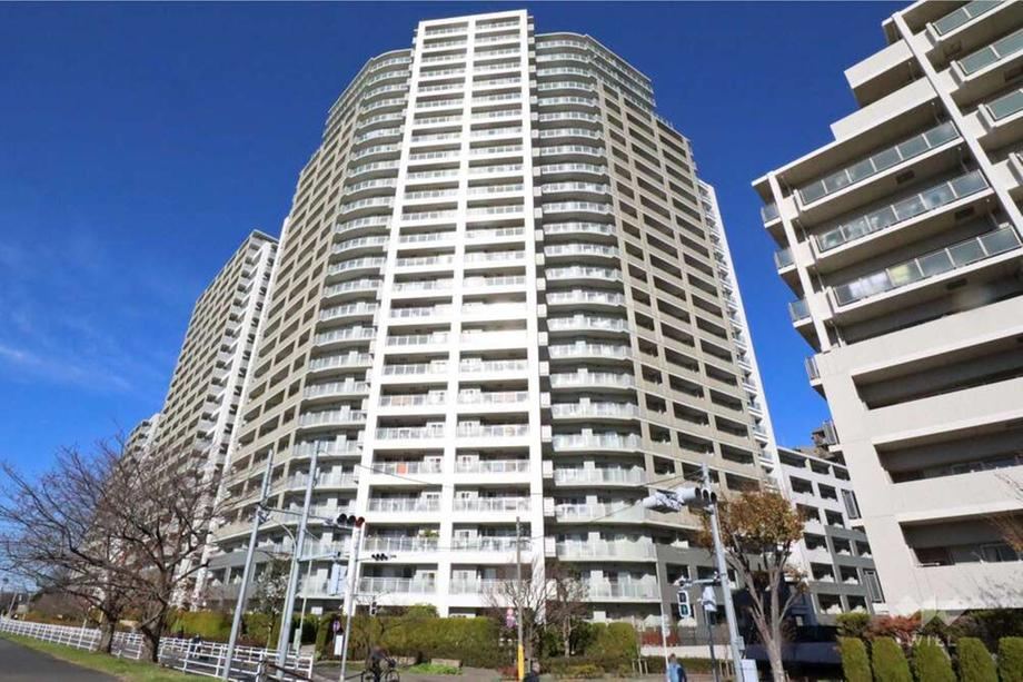 4LDK apartment in Ota Ward, Tokyo - Photo 1