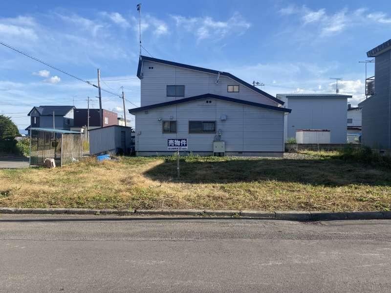 210 m² land in Asahikawa, Hokkaido - Photo 1