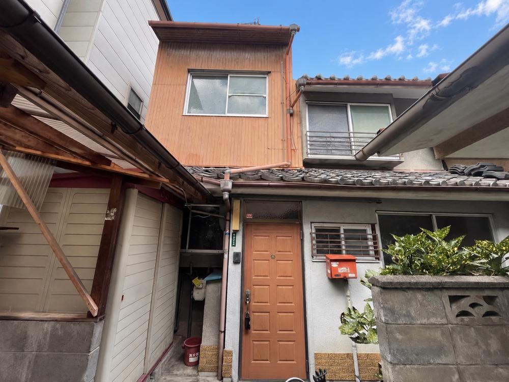 6K house in Kamigyo Ward, Kyoto - Photo 1
