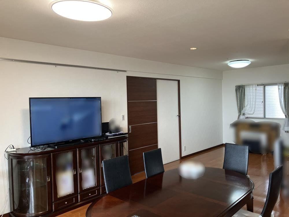2LDK apartment in Wakayama, Wakayama - Photo 1