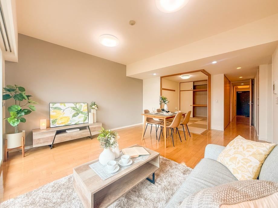 4LDK apartment in Omiya Ward, Saitama - Photo 1