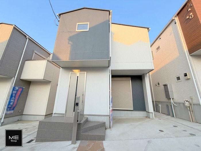 4LDK house in Asahi Ward, Yokohama, Kanagawa - Photo 1