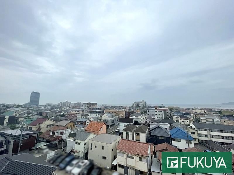 2LDK apartment in Tarumi Ward, Kobe, Hyogo - Photo 1