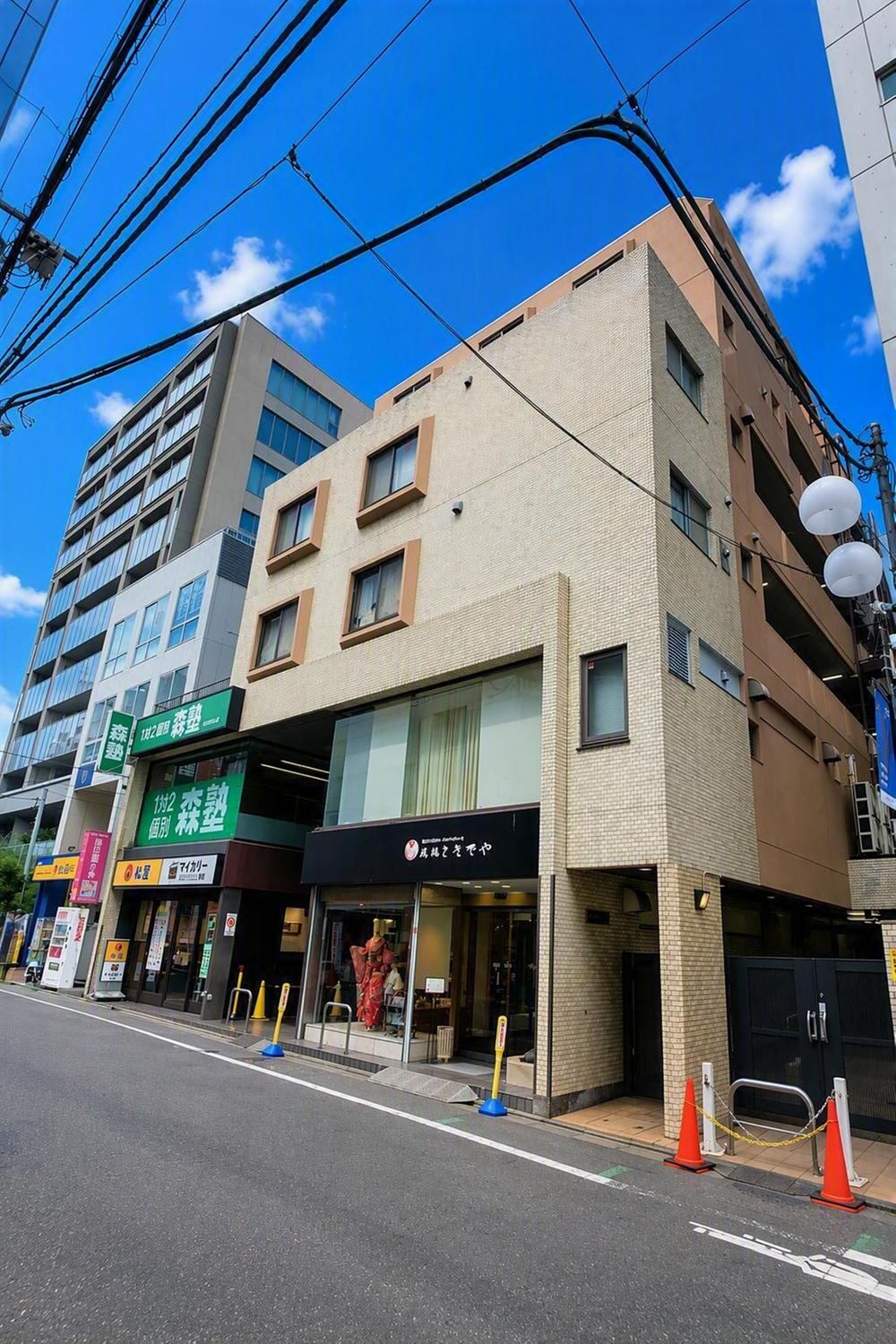 3LDK apartment in Setagaya Ward, Tokyo - Photo 1