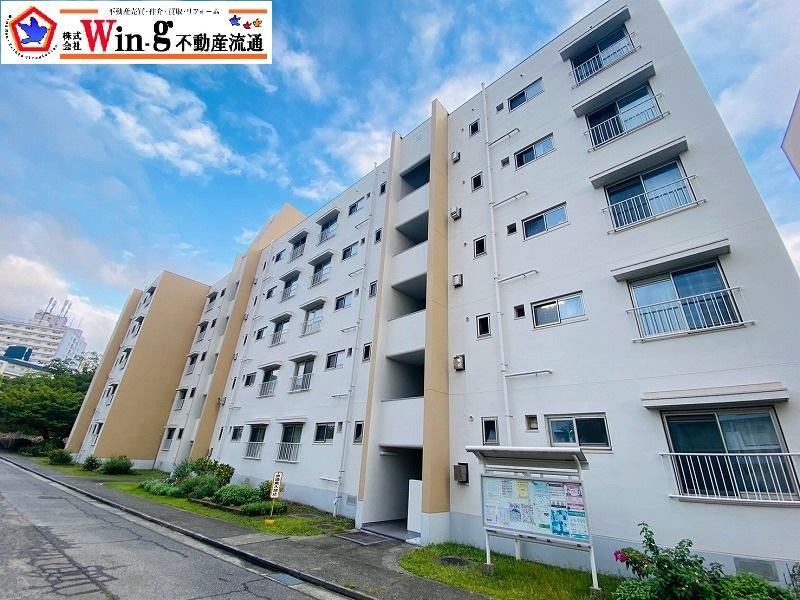 4DK apartment in Suma Ward, Kobe, Hyogo - Photo 1
