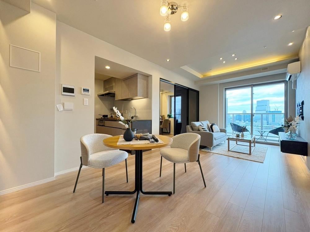 2LDK apartment in Chuo Ward, Tokyo - Photo 1