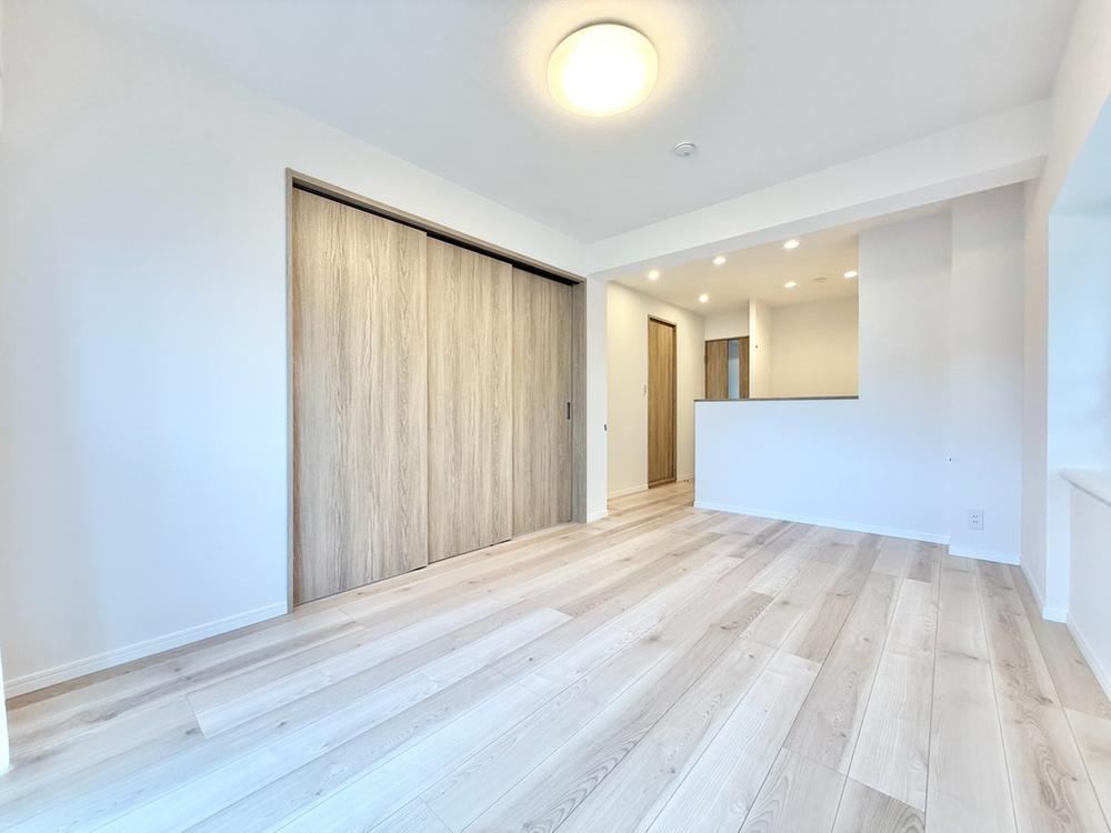 3LDK apartment in Katsushika Ward, Tokyo - Photo 1