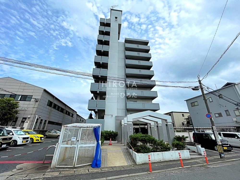 3LDK apartment in Kokurakita Ward, Kitakyushu, Fukuoka - Photo 1