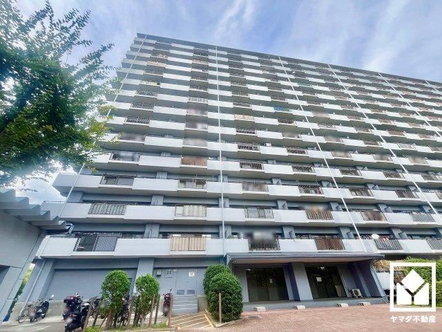 3LDK apartment in Fushimi Ward, Kyoto - Photo 1