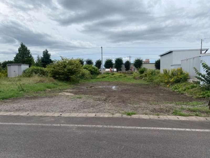 392 m² land in Asahikawa, Hokkaido - Photo 1