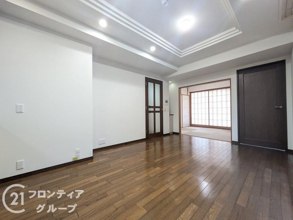 3LDK apartment in Ashiya, Hyogo - Photo 1