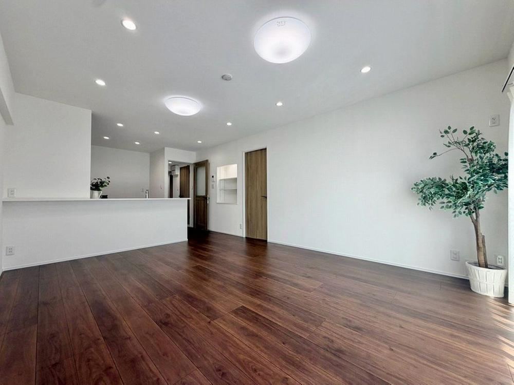 3LDK apartment in Nagareyama, Chiba - Photo 1