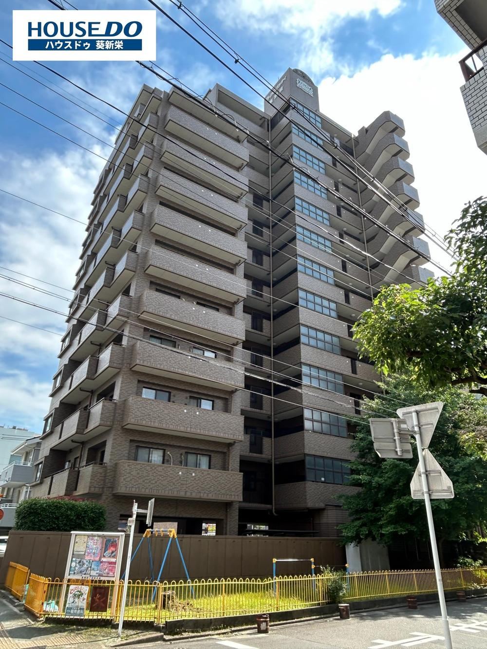 3LDK apartment in Naka Ward, Nagoya, Aichi - Photo 1