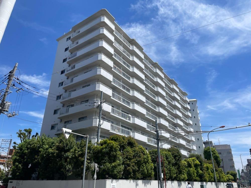 3LDK apartment in Minami Ward, Saitama - Photo 1