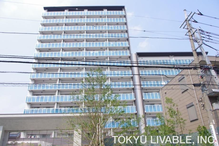 3LDK apartment in Saiwai Ward, Kawasaki, Kanagawa - Photo 1