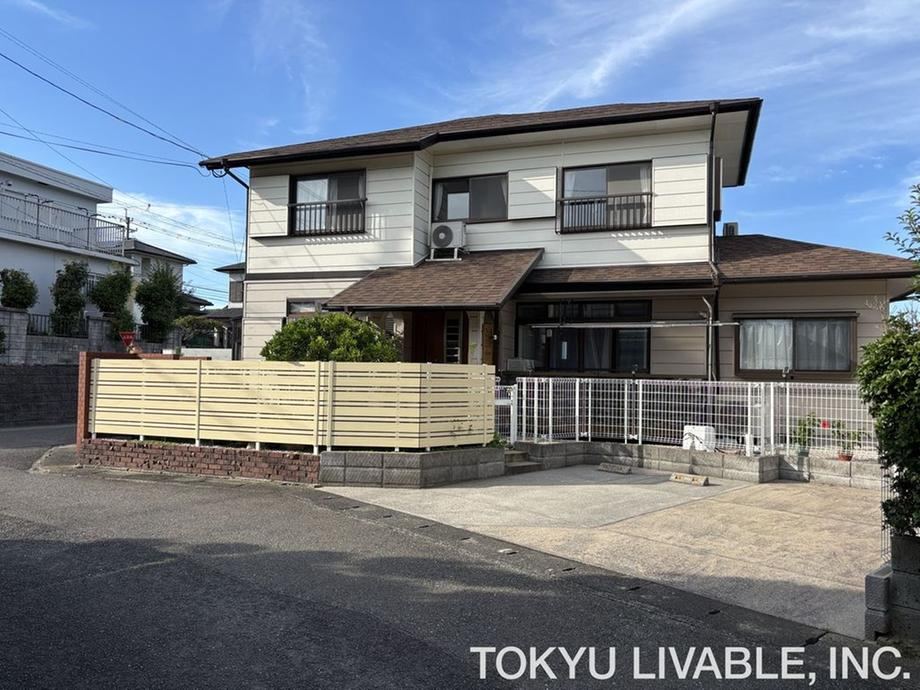 5LDK+S house in Fukutsu, Fukuoka - Photo 1