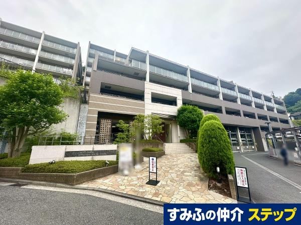 3LDK apartment in Sakae Ward, Yokohama, Kanagawa - Photo 1