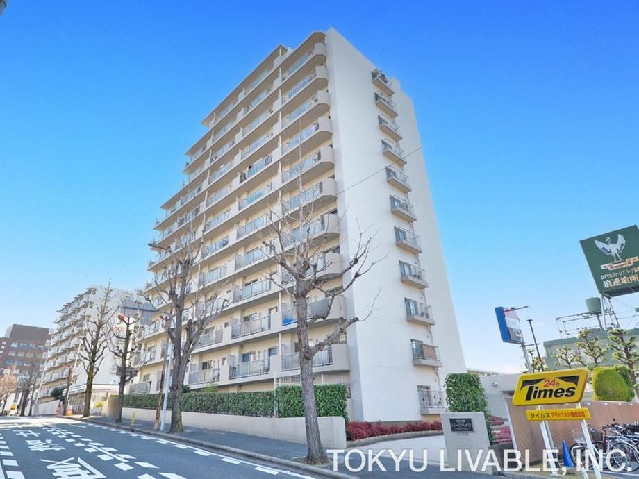 3LDK apartment in Toyonaka, Osaka - Photo 1