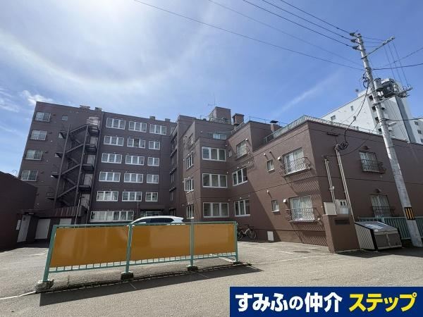 4DK apartment in Toyohira Ward, Sapporo, Hokkaido - Photo 1