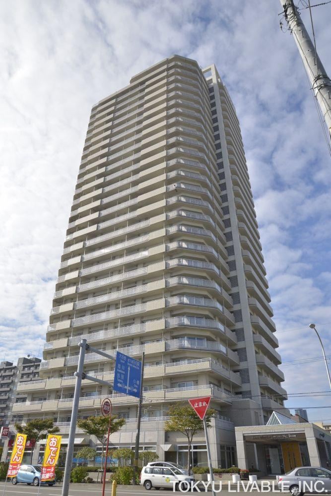 2LDK apartment in Chuo Ward, Sapporo, Hokkaido - Photo 1