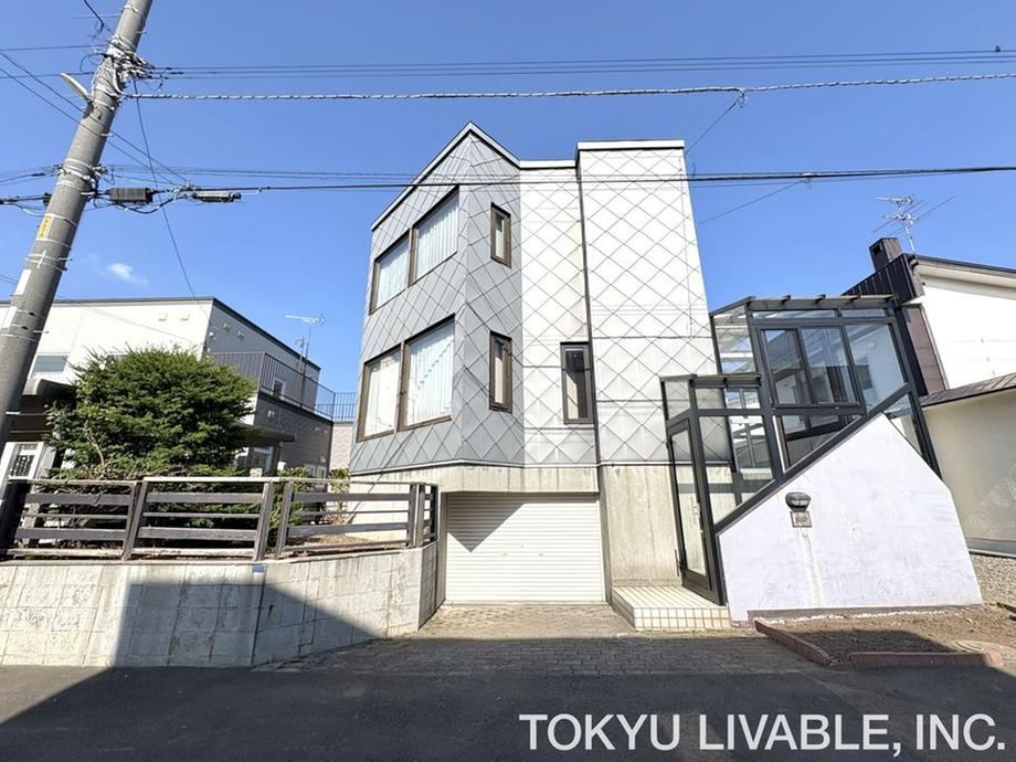 3LDK house in Teine Ward, Sapporo, Hokkaido - Photo 1