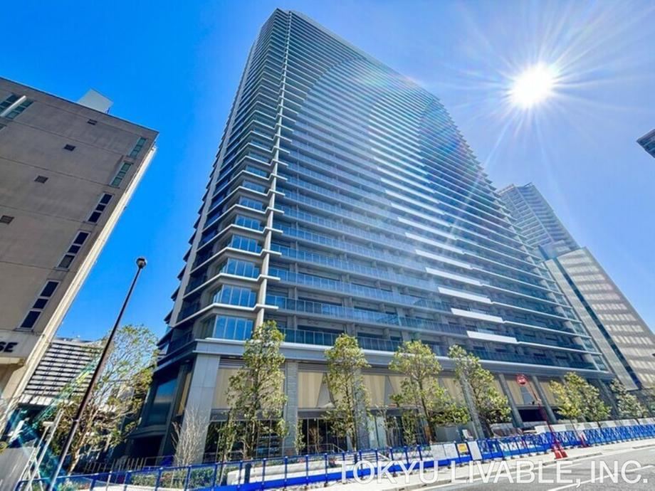 1LDK apartment in Minato Ward, Tokyo - Photo 1