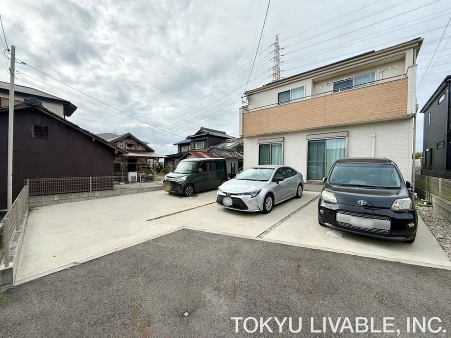 4LDK house in Nisshin, Aichi - Photo 1