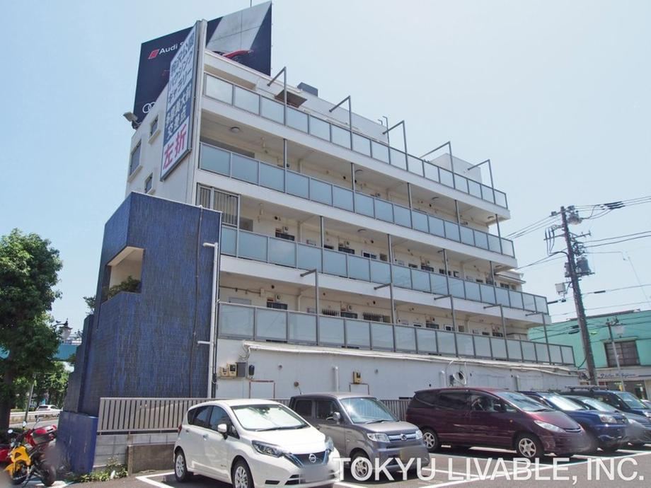 1LDK+S apartment in Setagaya Ward, Tokyo - Photo 1