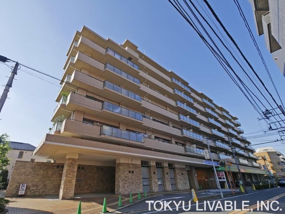 3LDK apartment in Setagaya Ward, Tokyo - Photo 1