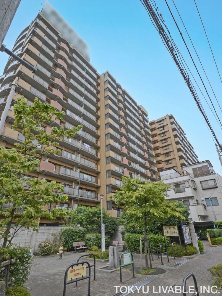 3LDK apartment in Ota Ward, Tokyo - Photo 1