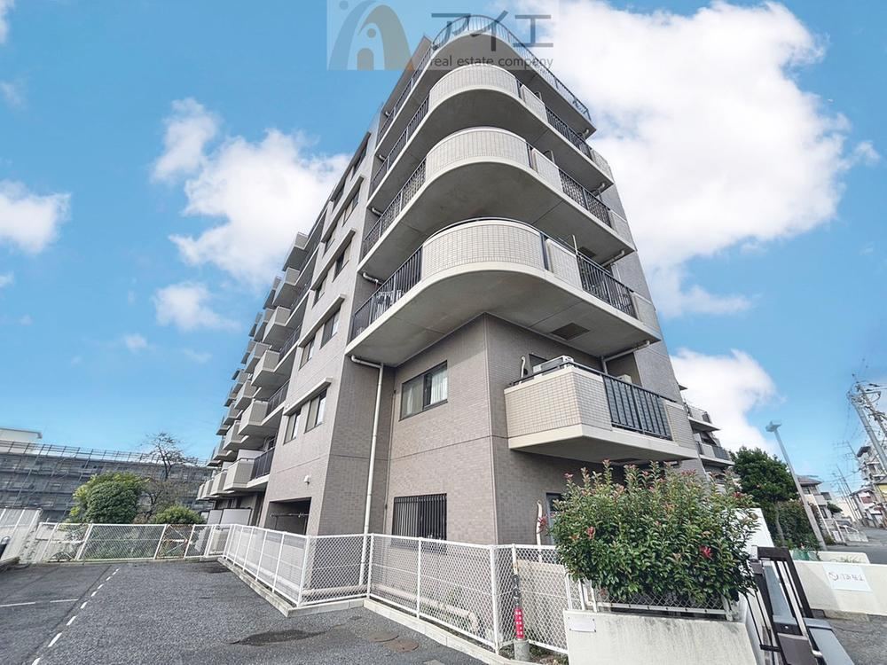 3LDK apartment in Funabashi, Chiba - Photo 1