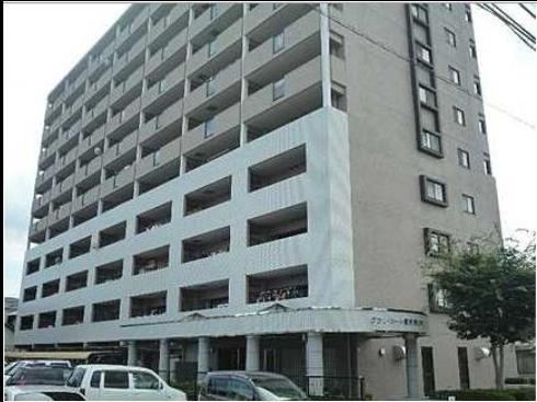 3LDK apartment in Higashihiroshima, Hiroshima - Photo 1