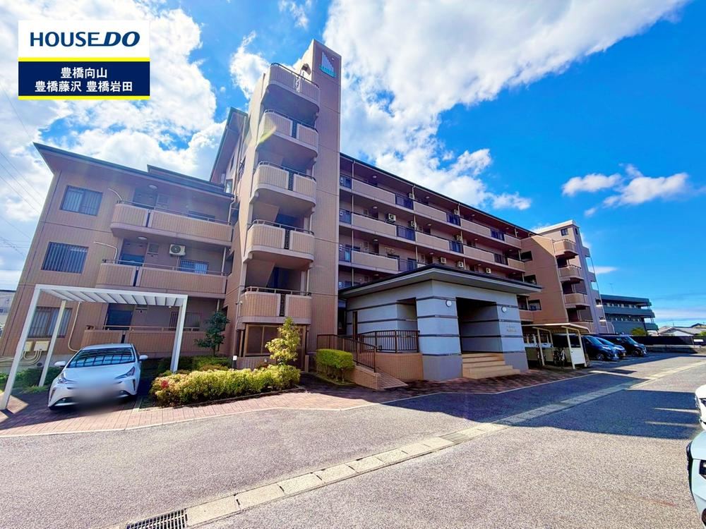 3LDK apartment in Toyohashi, Aichi - Photo 1