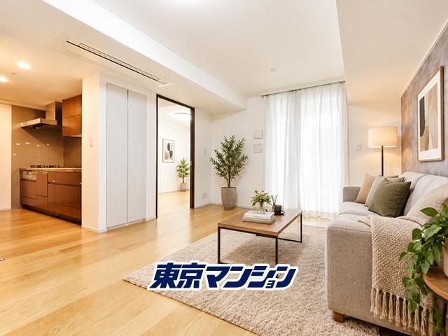 1LDK+S apartment in Shinjuku Ward, Tokyo - Photo 1