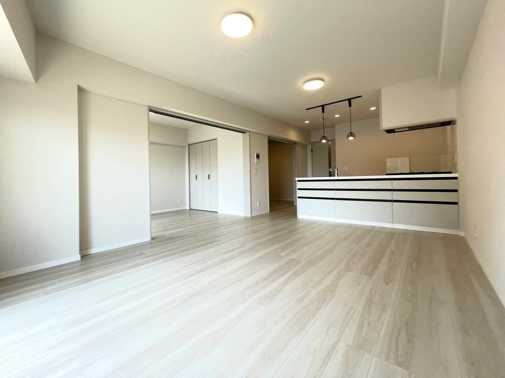 3LDK apartment in Kasugai, Aichi - Photo 1
