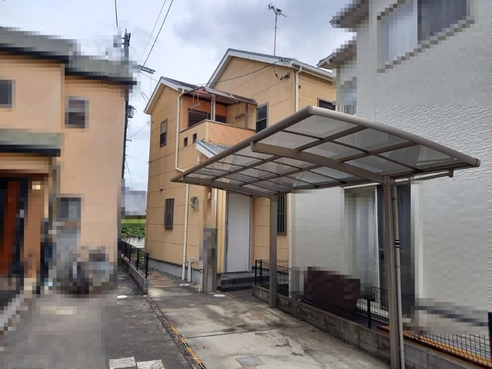 4LDK house in Izumi, Osaka - Photo 1