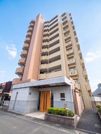 4LDK apartment in Kitanagoya