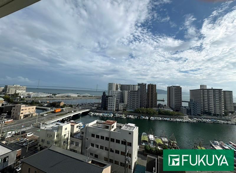 1LDK+S apartment in Akashi, Hyogo - Photo 1