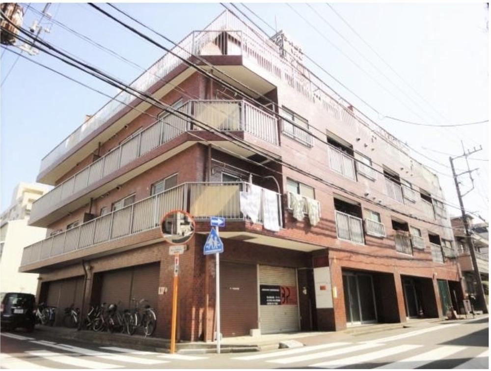 studio apartment in Nishi Ward, Yokohama, Kanagawa - Photo 1