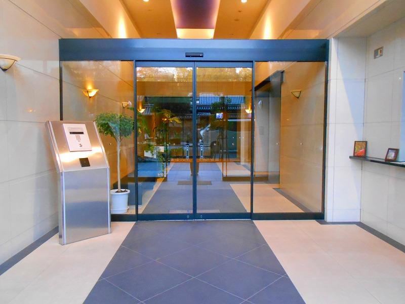 3LDK apartment in Chuo Ward, Osaka - Photo 1