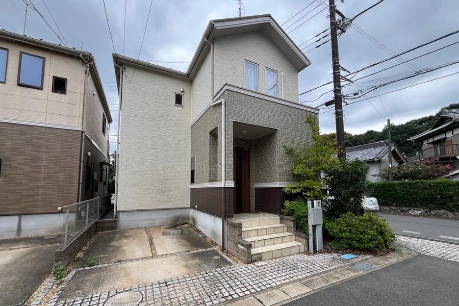 4LDK house in Nagareyama, Chiba - Photo 1
