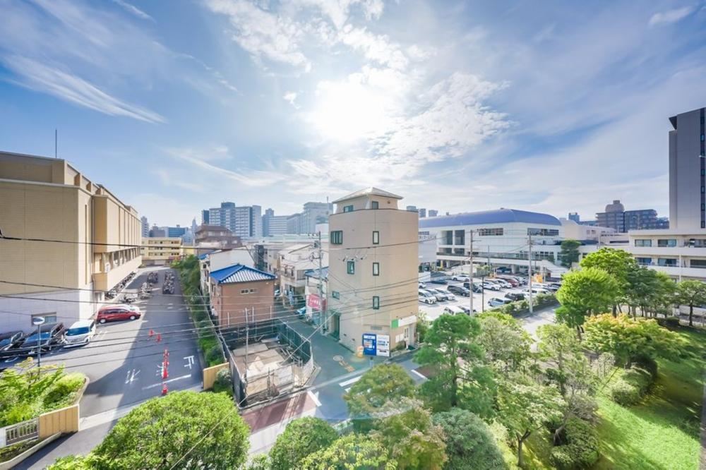 3LDK apartment in Edogawa Ward, Tokyo - Photo 1
