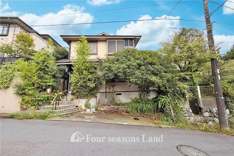 255 m² land in Kamakura, Kanagawa - Photo 1