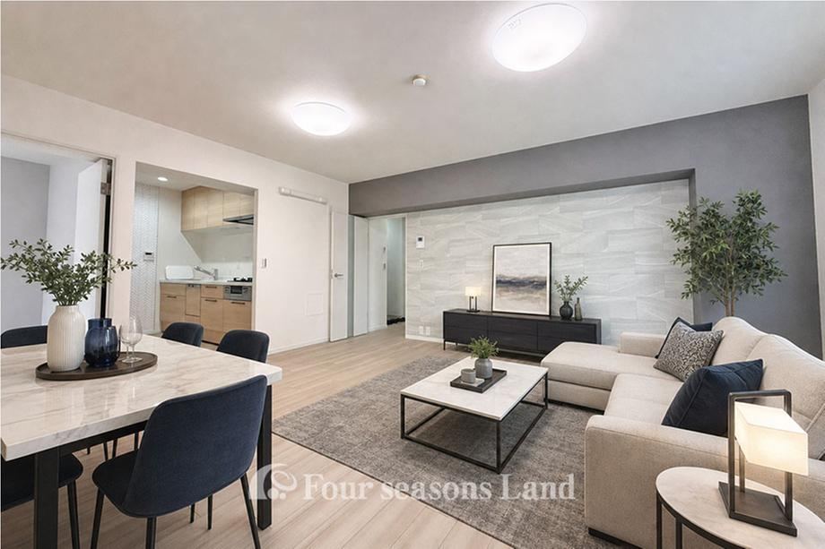 4LDK apartment in Kamakura, Kanagawa - Photo 1